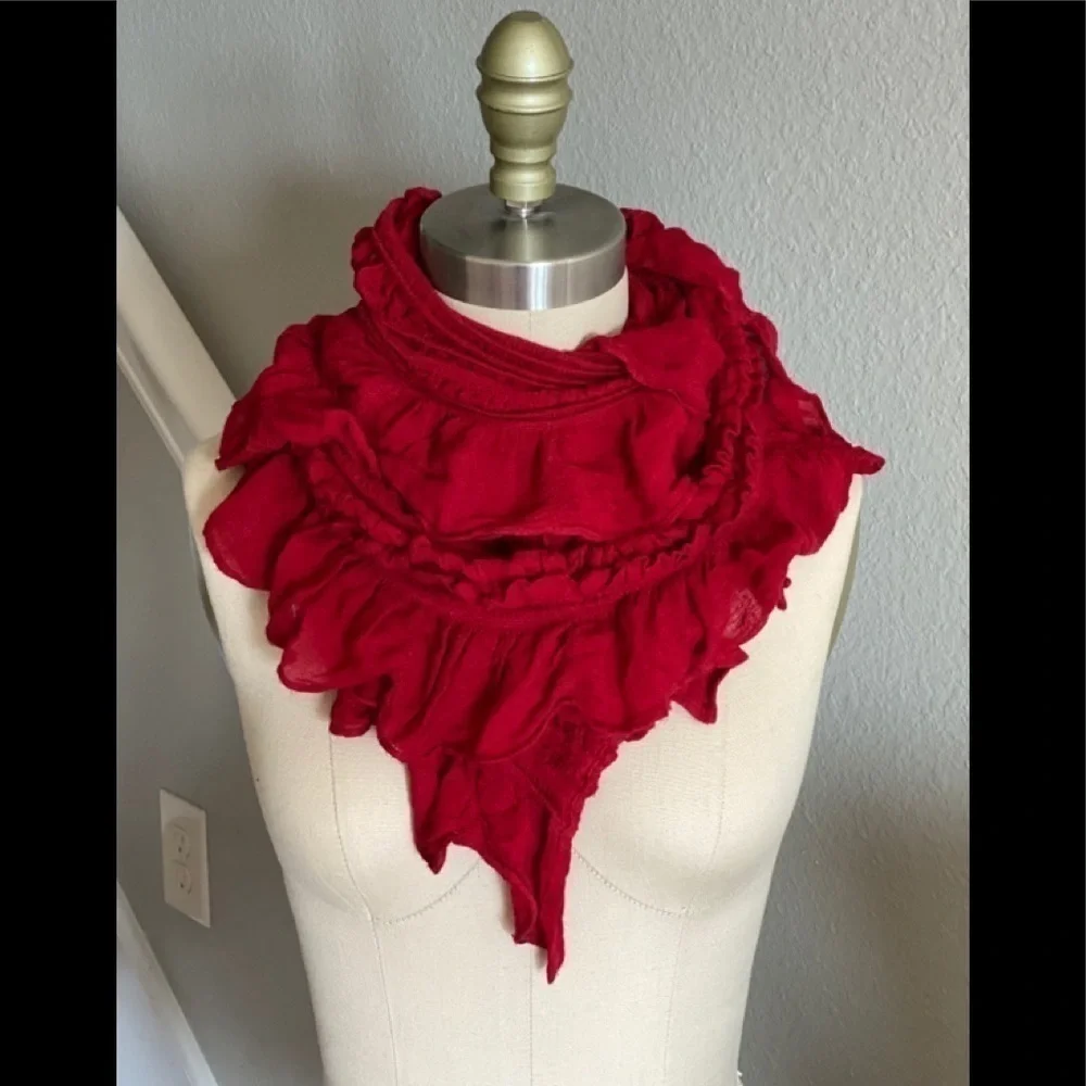 Gap Red Ruffle Skinny Long Stretchy Scarf​​​​​​​​​